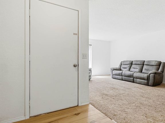 5th image of 3013 Escolar Rd
