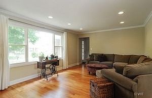 3rd image of 1080 Dogwood Ct
