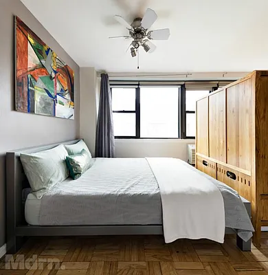 Sold by Mdrn Residential | media 5