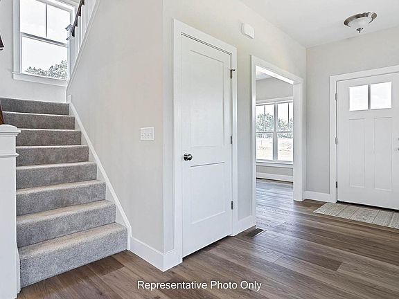 7th image of this home
