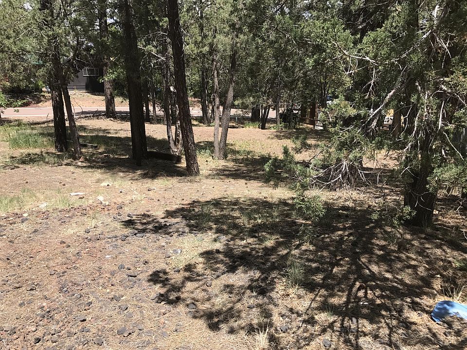 2nd image of 4180 Antler Ln