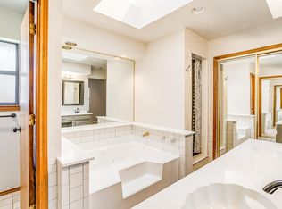 1109 Dove Hollow Rd, Granbury, TX 76048