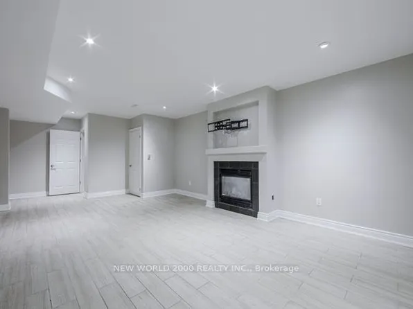 27 Lavender Rd, Toronto, ON M6N 2B6