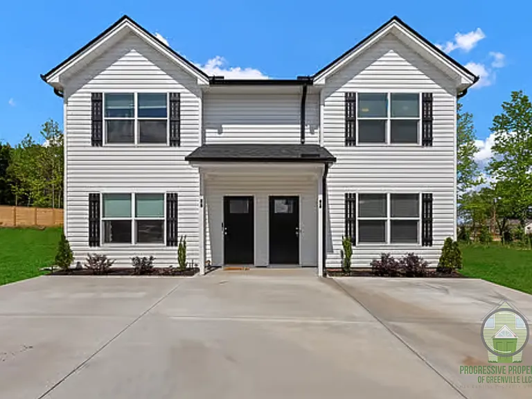 25 Wofford Pine Dr — Photo 1