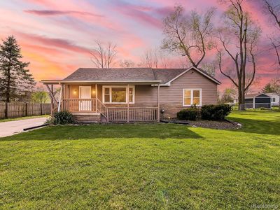 8097 Frederick St, Northville, MI, 48168
