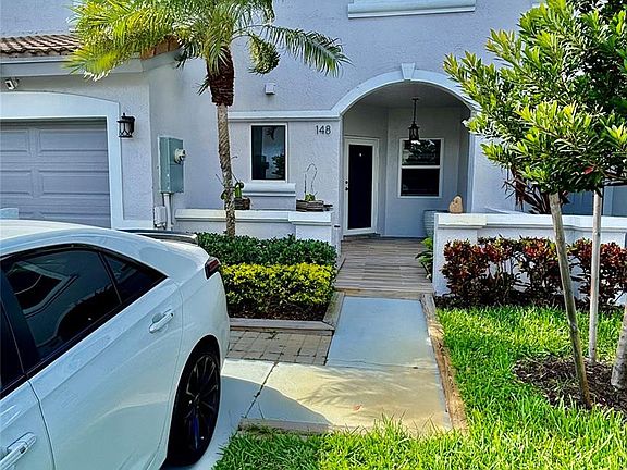 3rd image of 148 SW 169 Avenue