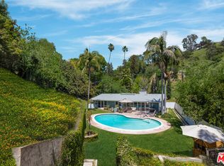 2135 Roscomare Rd, Los Angeles, CA 90077