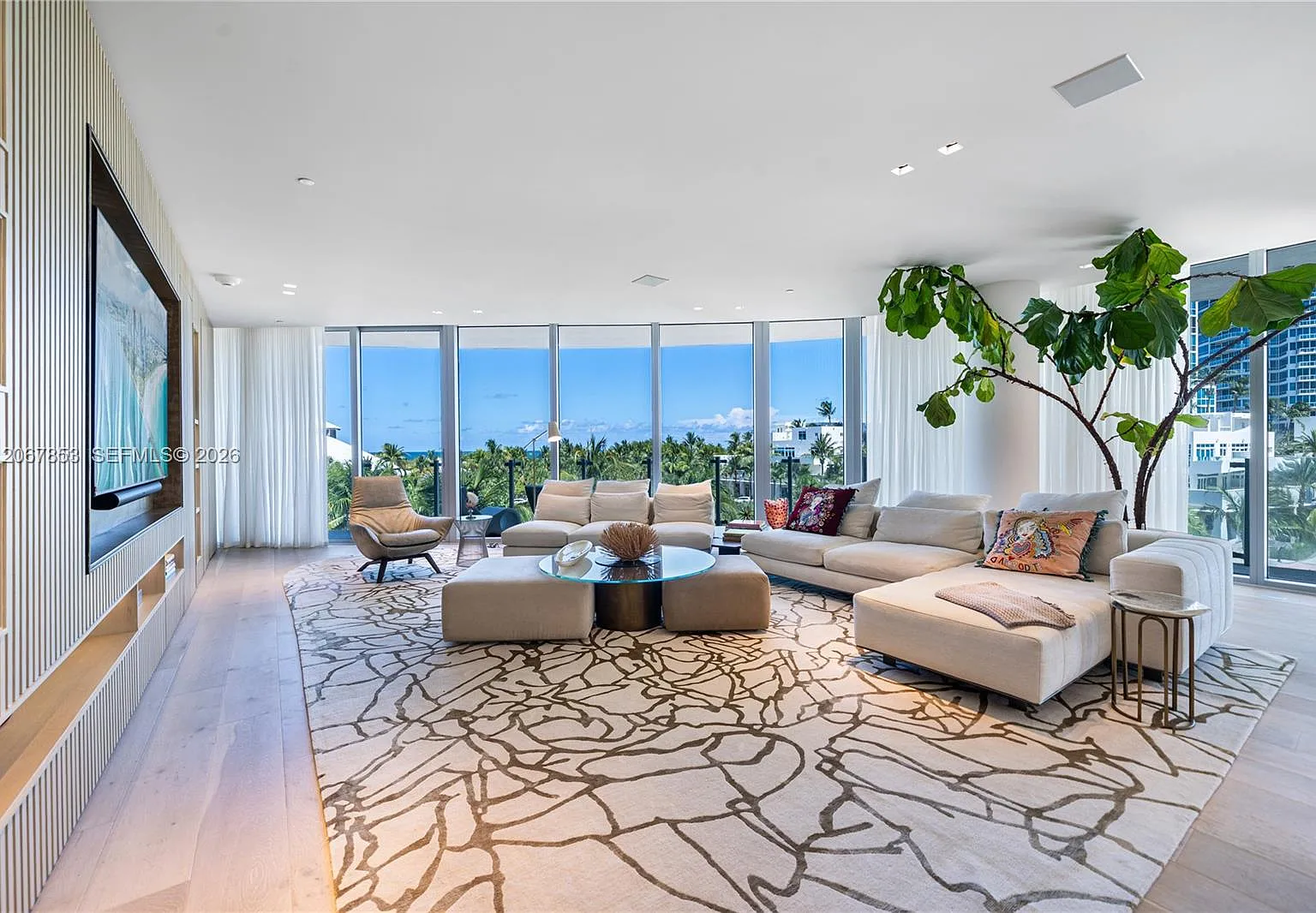 One Ocean Condo — Photo 4