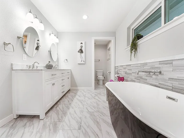 4309 Stillbrooke Dr — Photo 23