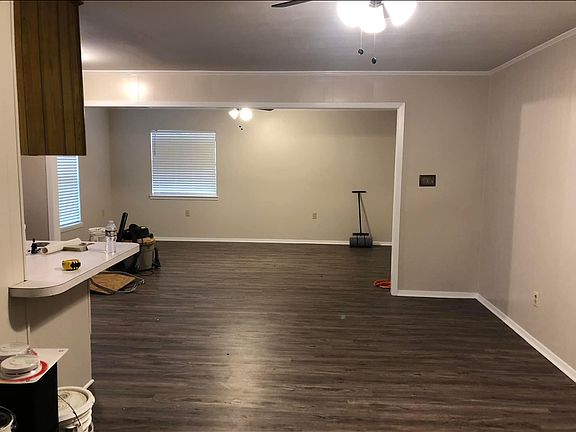 Large living room/den.