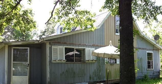 2nd image of 25053 Howser Dr