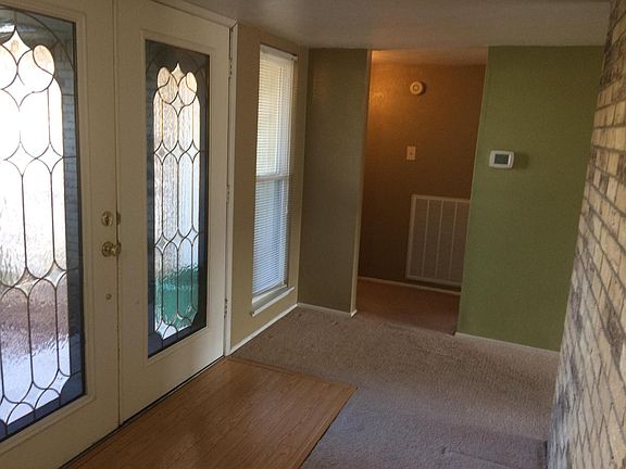 3rd image of 333 E Crossland Blvd