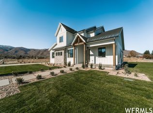 228 N 350 E #102, Midway, UT 84049
