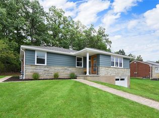 9120 Plateau Dr, Pittsburgh, PA 15237