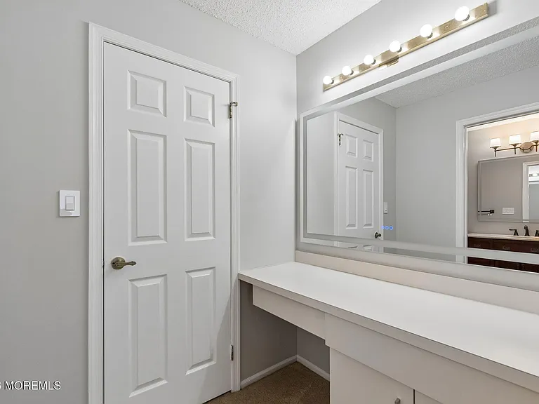 262 Daffodil Dr — Photo 17