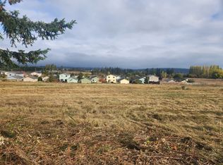 25060 Miller Road, Sequim, WA 98382