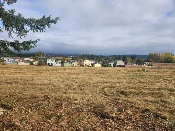 25060 Miller Road, Sequim, WA 98382