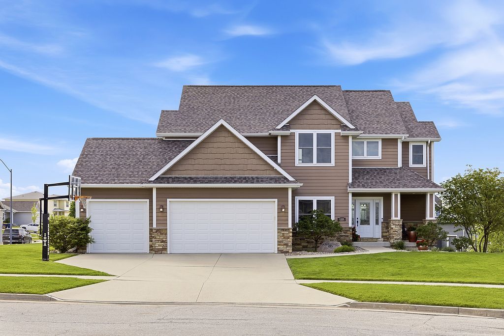 2480 Mason Cir - Property Image