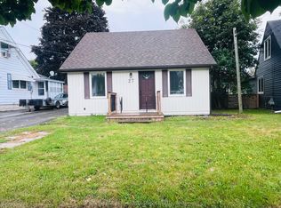27 Normandy Blvd, Halton Hills, ON L7G 1V9
