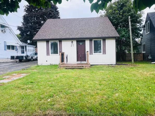 27 Normandy Blvd, Halton Hills, ON L7G 1V9