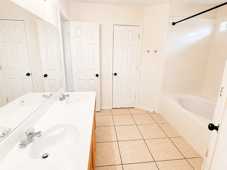 4205 Adolph Ave — Photo 20
