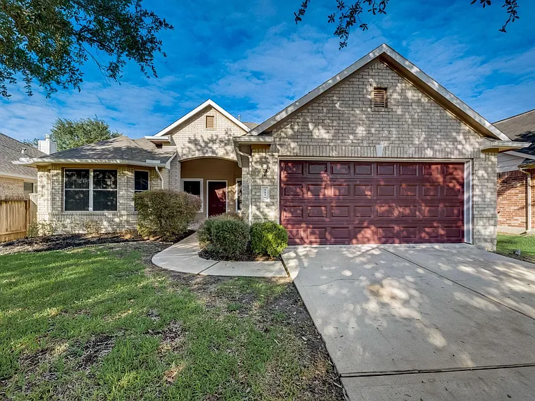7219 Palmito Ranch Dr — Photo 3