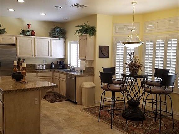 4th image of 7611 Cougar Creek Cir