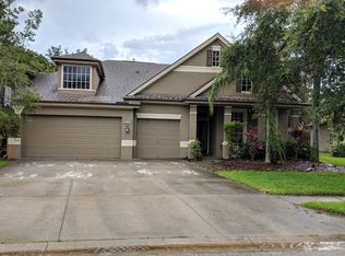 3002 Northfield Dr, Tarpon Springs, FL 34688