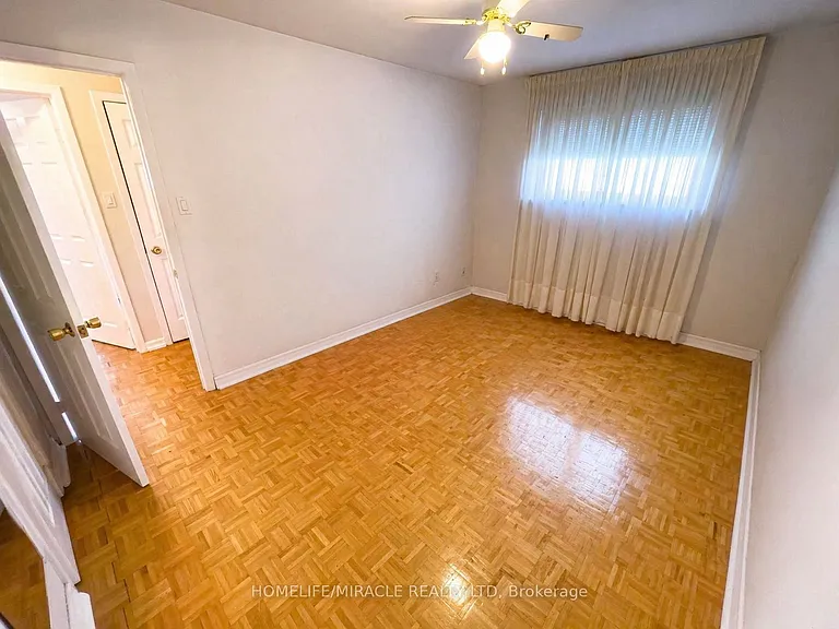 20 Hatchet Pl — Photo 7