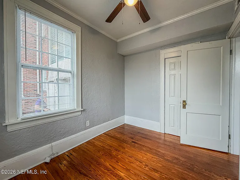 2359 Oak St #2 — Photo 12