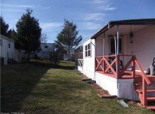 26 E St, Groton, CT 06340