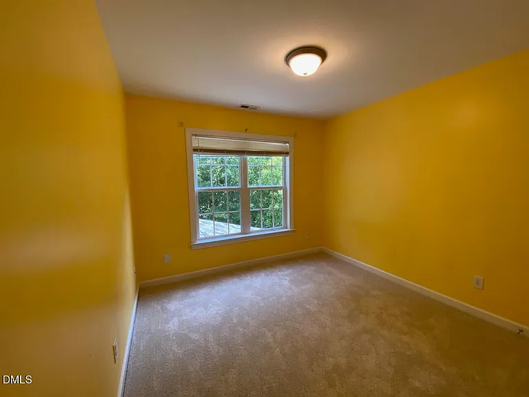 305 Amaryllis Way — Photo 11
