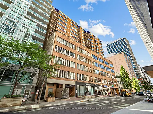 120 Saint Patrick St #902 Photo 1