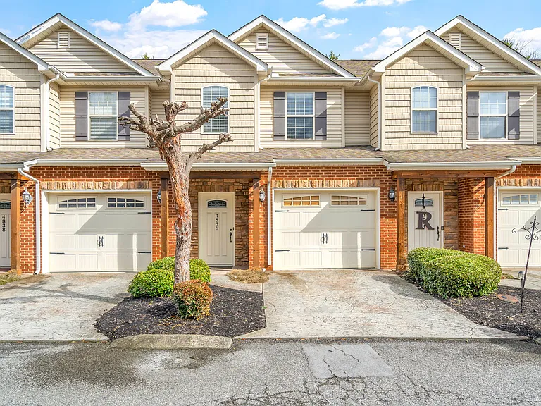 4808 Fountain View Way #H — Photo 23