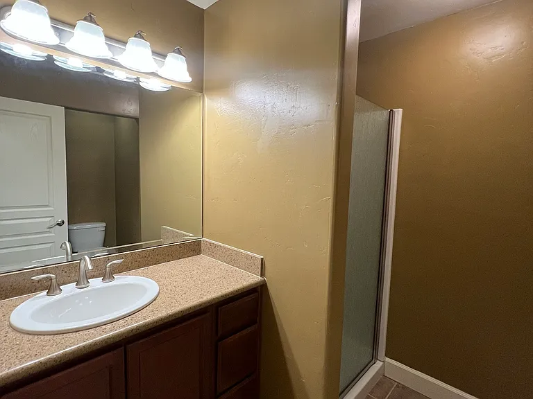 3721 Pioneer Trl #B — Photo 18