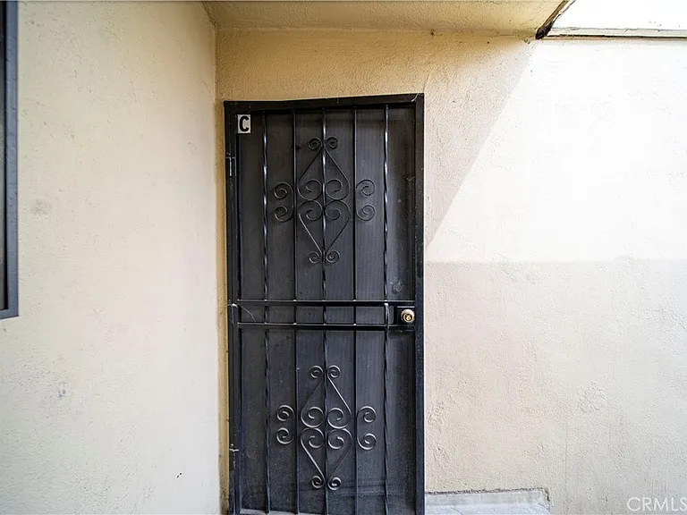 1308 E Oaks St #C — Photo 15