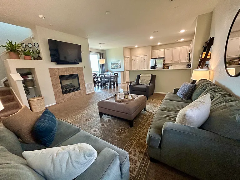3393 Florence Way — Photo 8