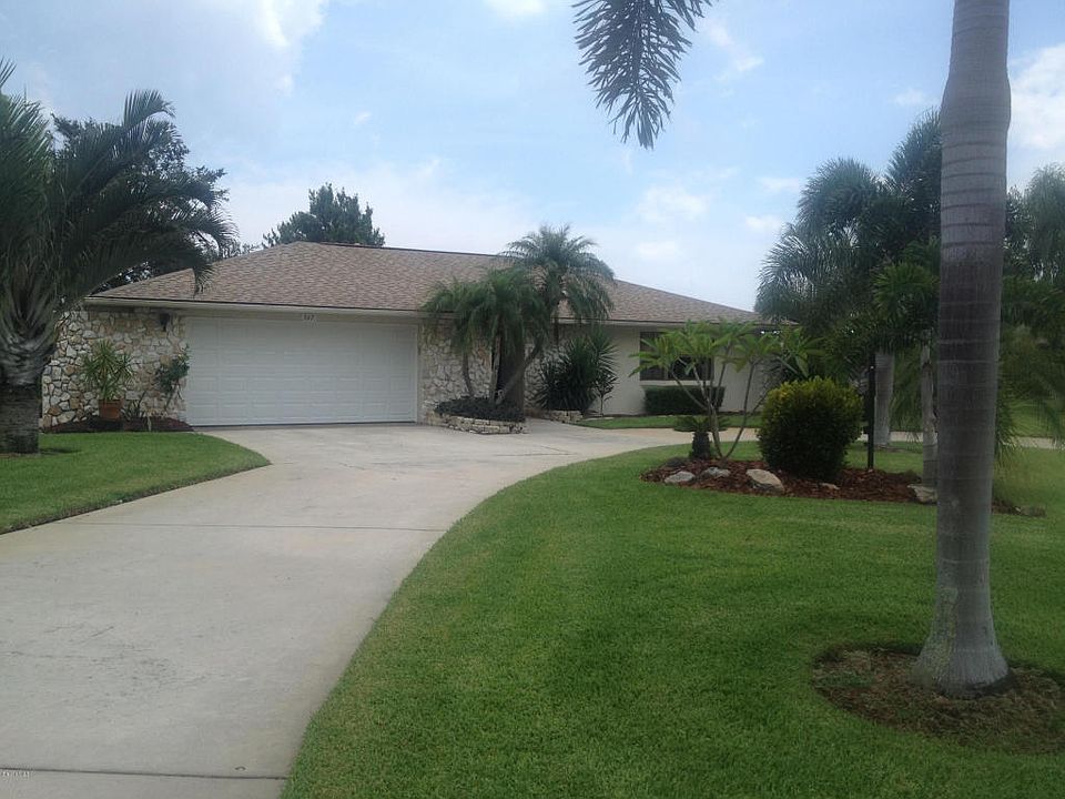 1st image of 527 Pauma Valley Ct