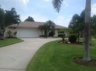 527 Pauma Valley Ct, Melbourne, FL 32940