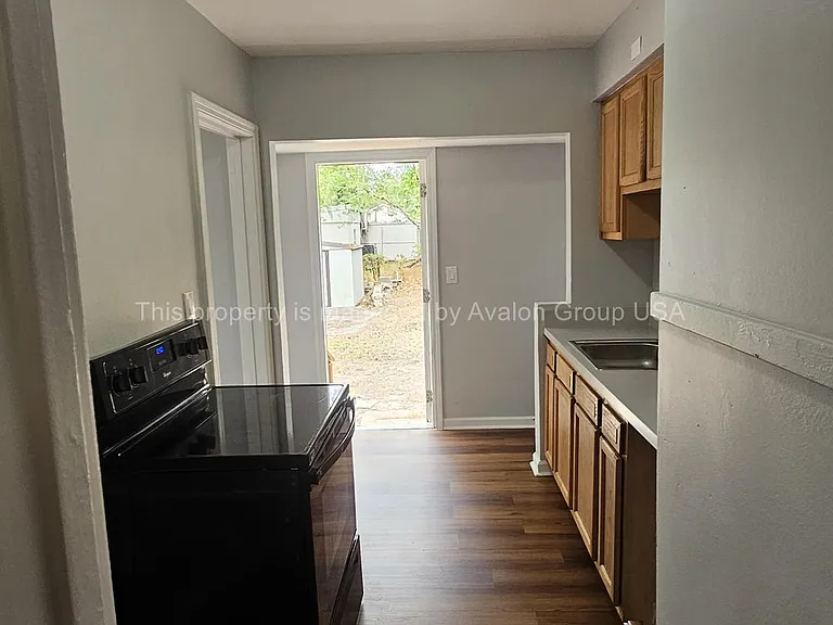 912 Saratoga Blvd — Photo 7