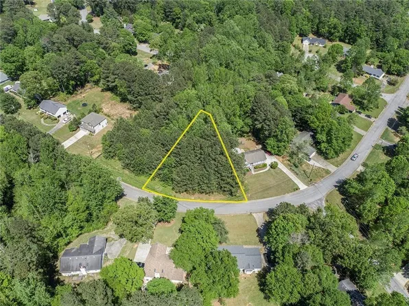 2018 Brandy Woods Dr SE, Conyers, GA 30013