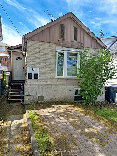 8 Birch Tree Cres Photo 1