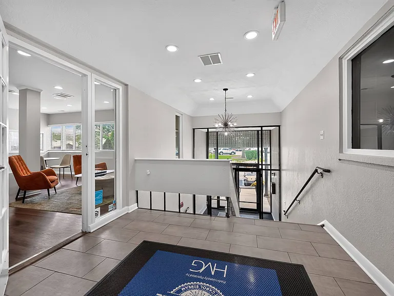 Step into a welcoming foyer at Renaissance at Carol Stream in Carol Stream, IL.