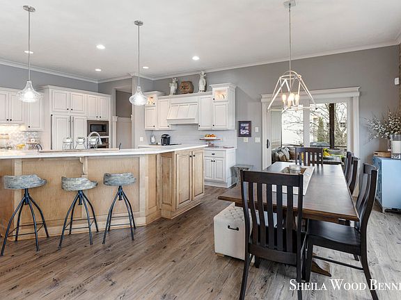 5th image of 10077 Serenity Shores Dr NE