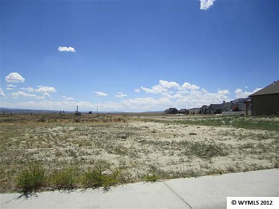 2nd image of 2801 Mustang Dr