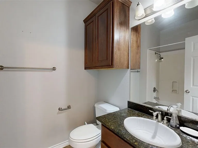 141 Forest Dr — Photo 23