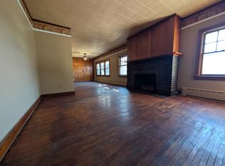 121 W Comanche Ave #1, Shabbona, IL 60550