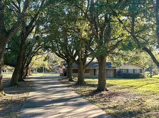43063 Black Bayou Rd, Gonzales, LA 70737
