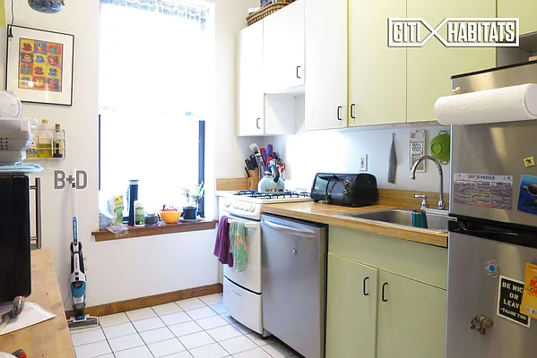 Rented by Citi Habitats | media 39