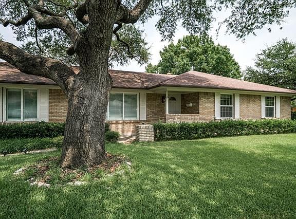 3rd image of 5839 Northmoor Dr
